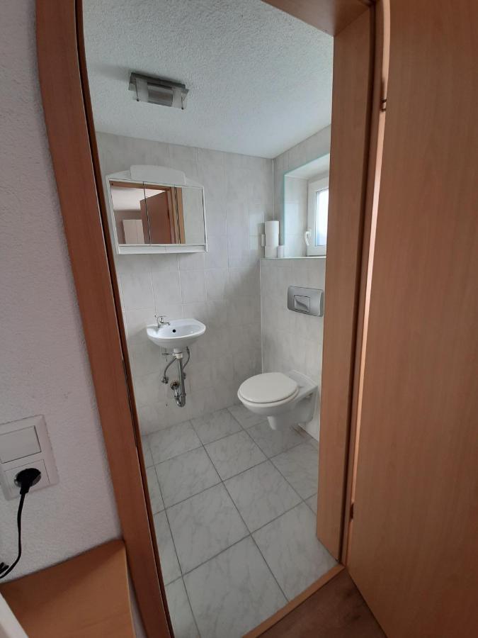 Biberach-Riss-Zimmer-Frei, Einzel-Zimmer Bad Kueche Birkenhard Eksteriør bilde