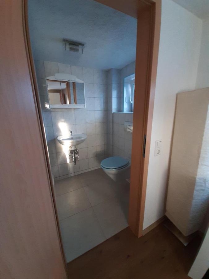 Biberach-Riss-Zimmer-Frei, Einzel-Zimmer Bad Kueche Birkenhard Eksteriør bilde